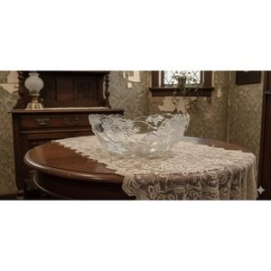 Beautiful antique/vintage Mikasa crystal clear poinsettia oval punch bowl
